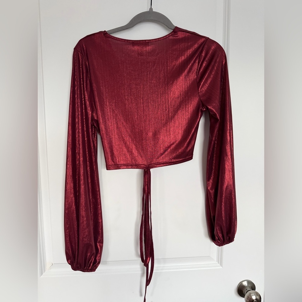 Privy Shimmering‎ Red Knot Crop Top - Picture 9 of 9